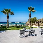 Plaka Beach Resort