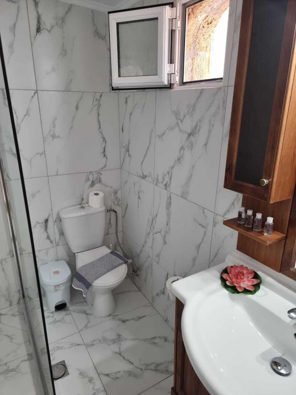 Plaka Resort Vasilikí