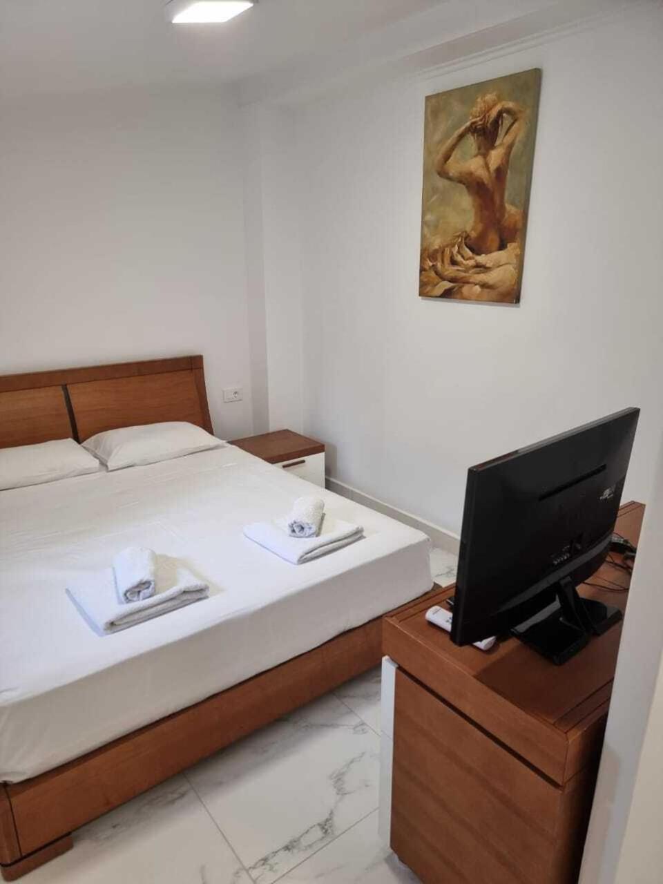 Plaka Resort 3*
